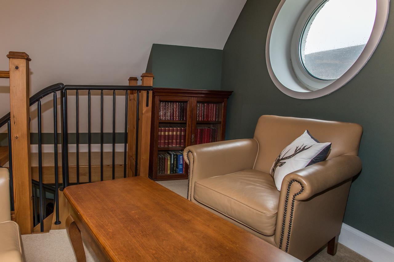 Butt Lodge Lochranza エクステリア 写真